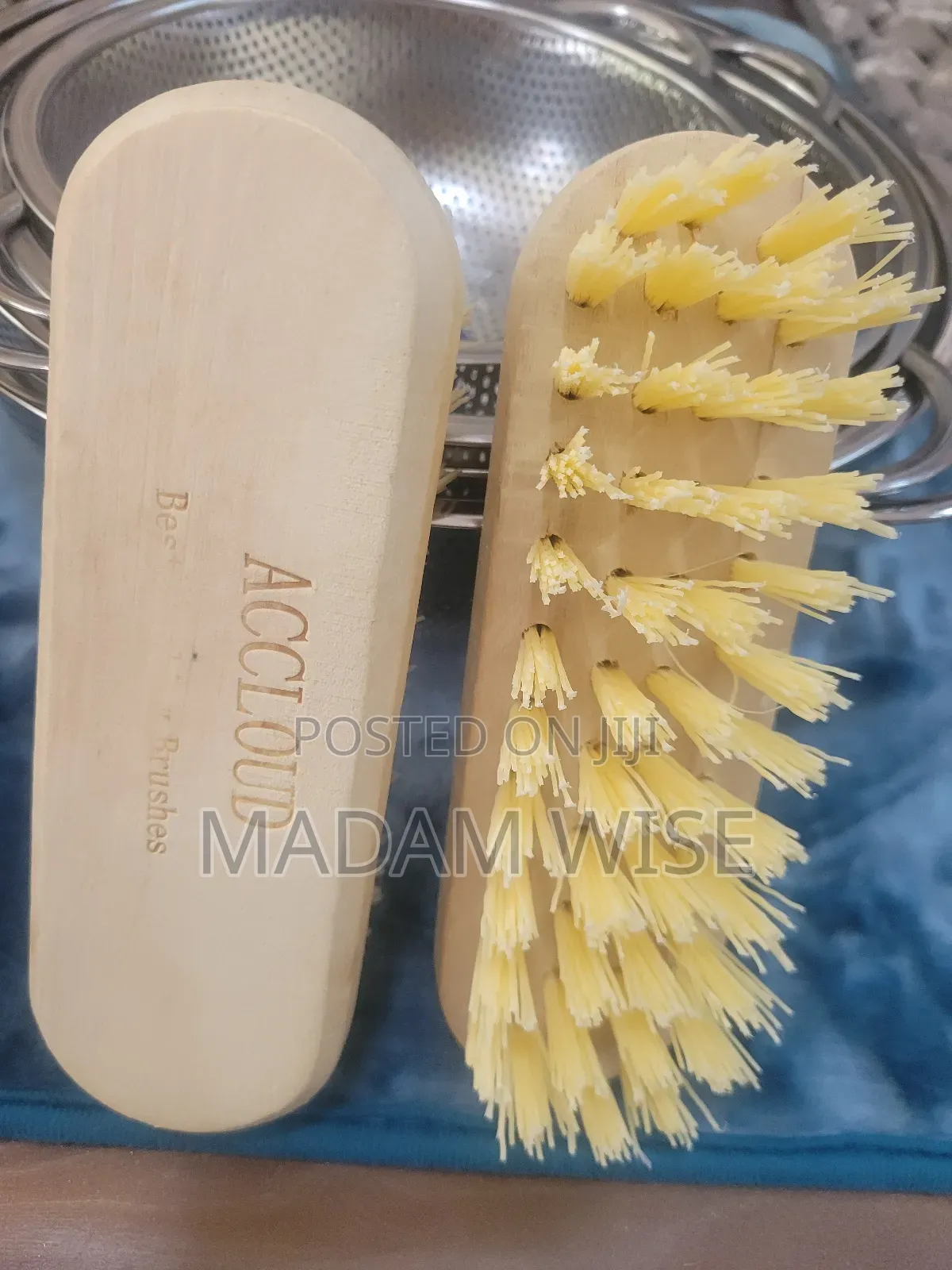 Wooden Scrubbing Brush