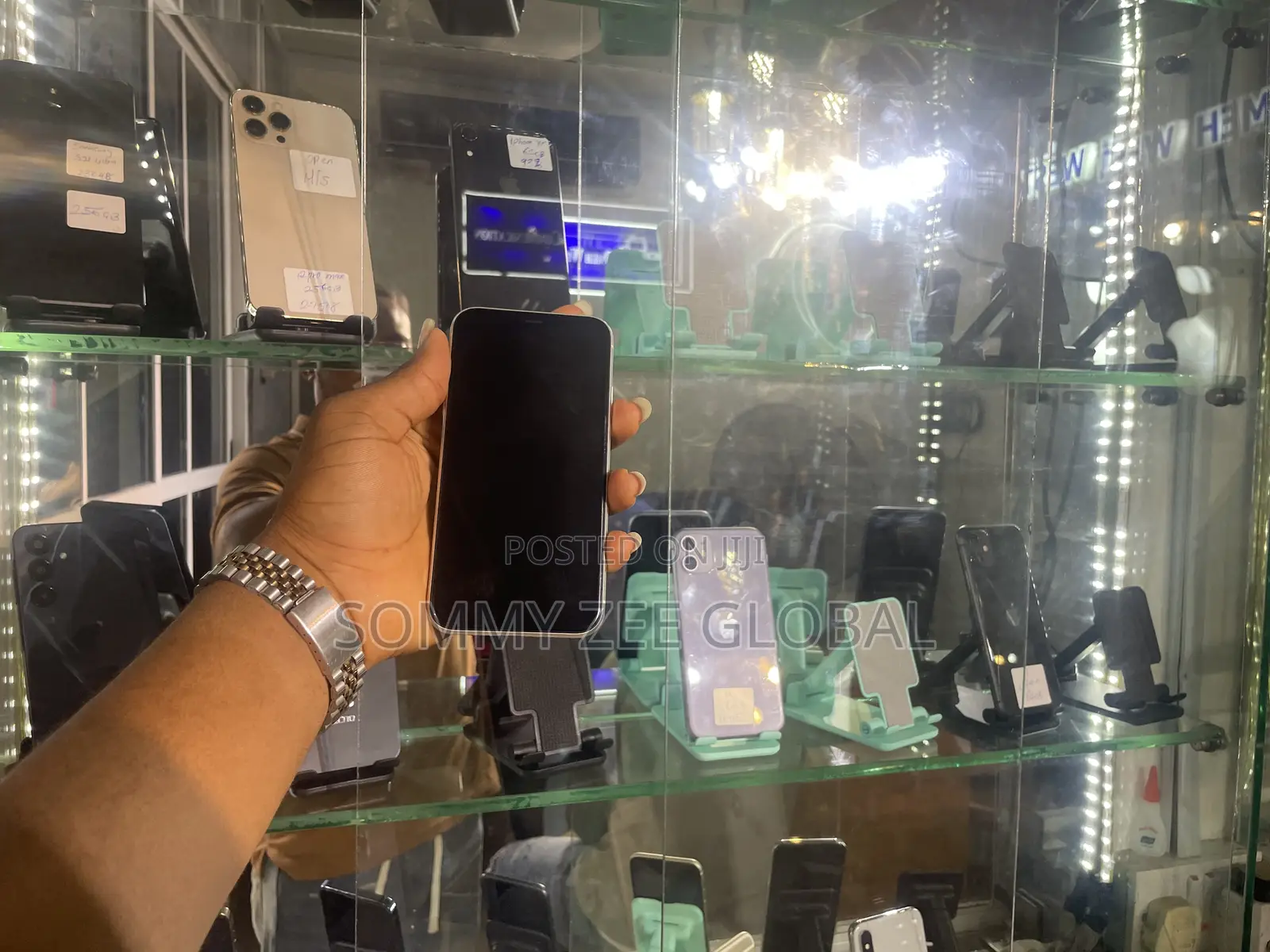 Apple iPhone 11 64 GB White