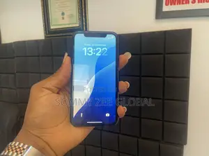 Apple iPhone XR 64 GB Black