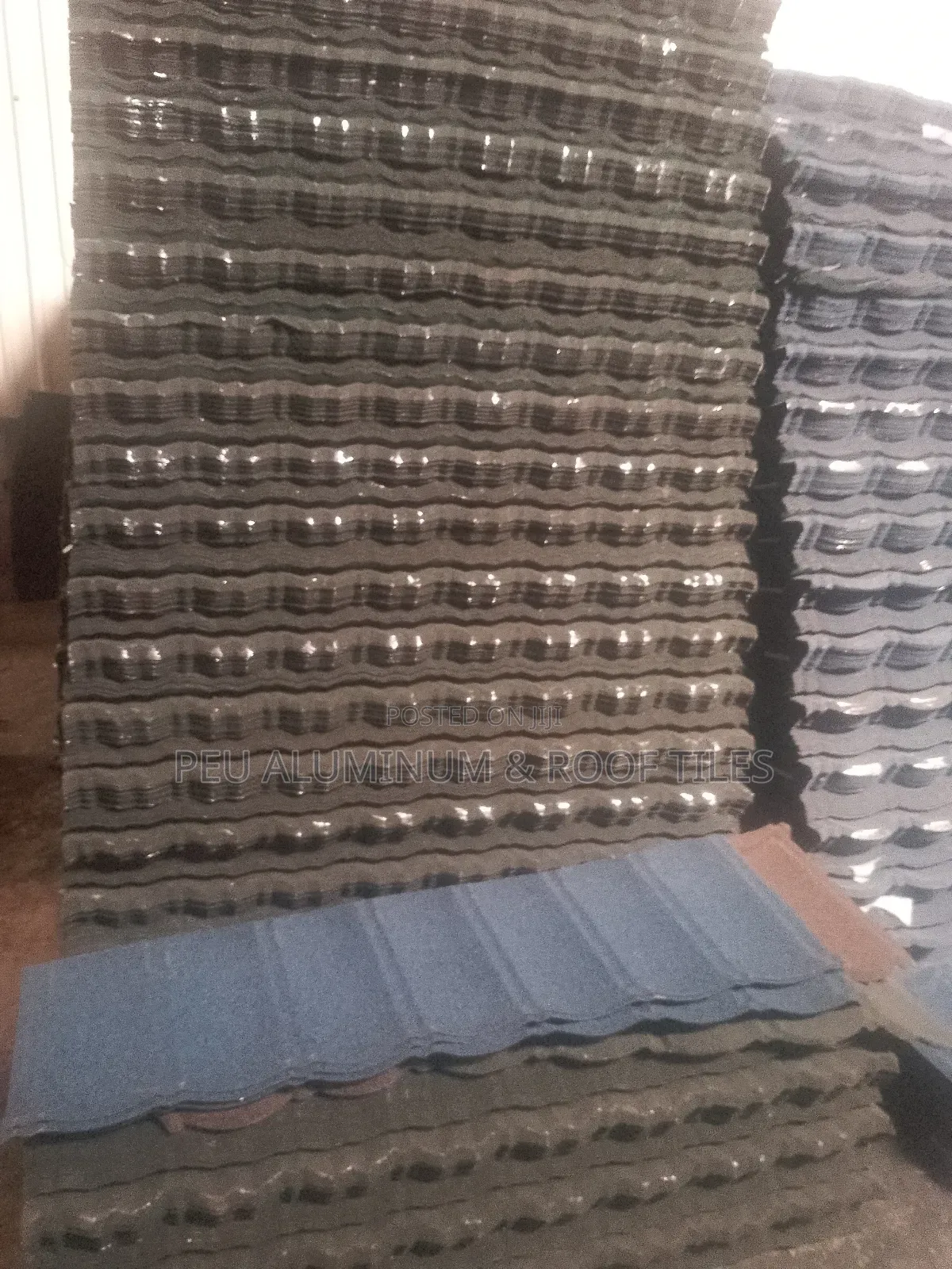 Bond Stone Coated