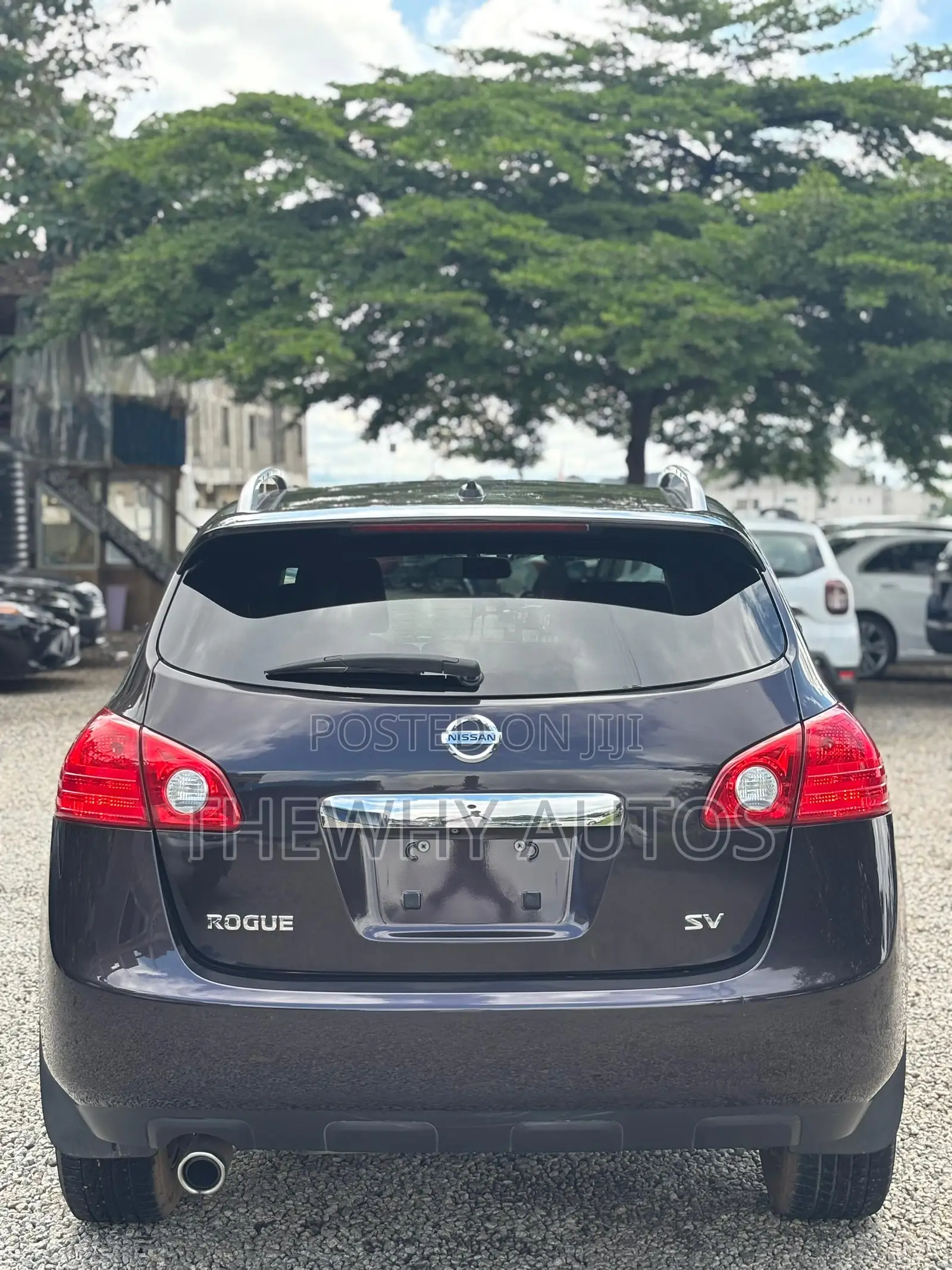 Nissan Rogue SV 2012 Brown