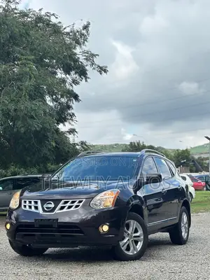 Nissan Rogue SV 2012 Brown