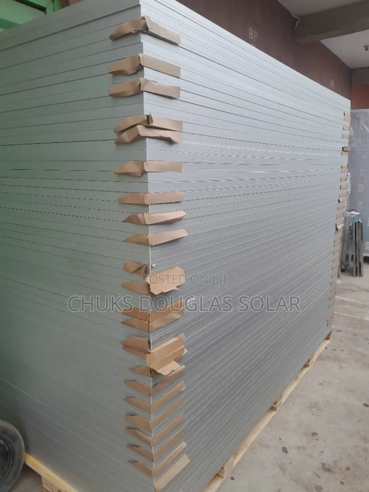 580w Jinko Panel