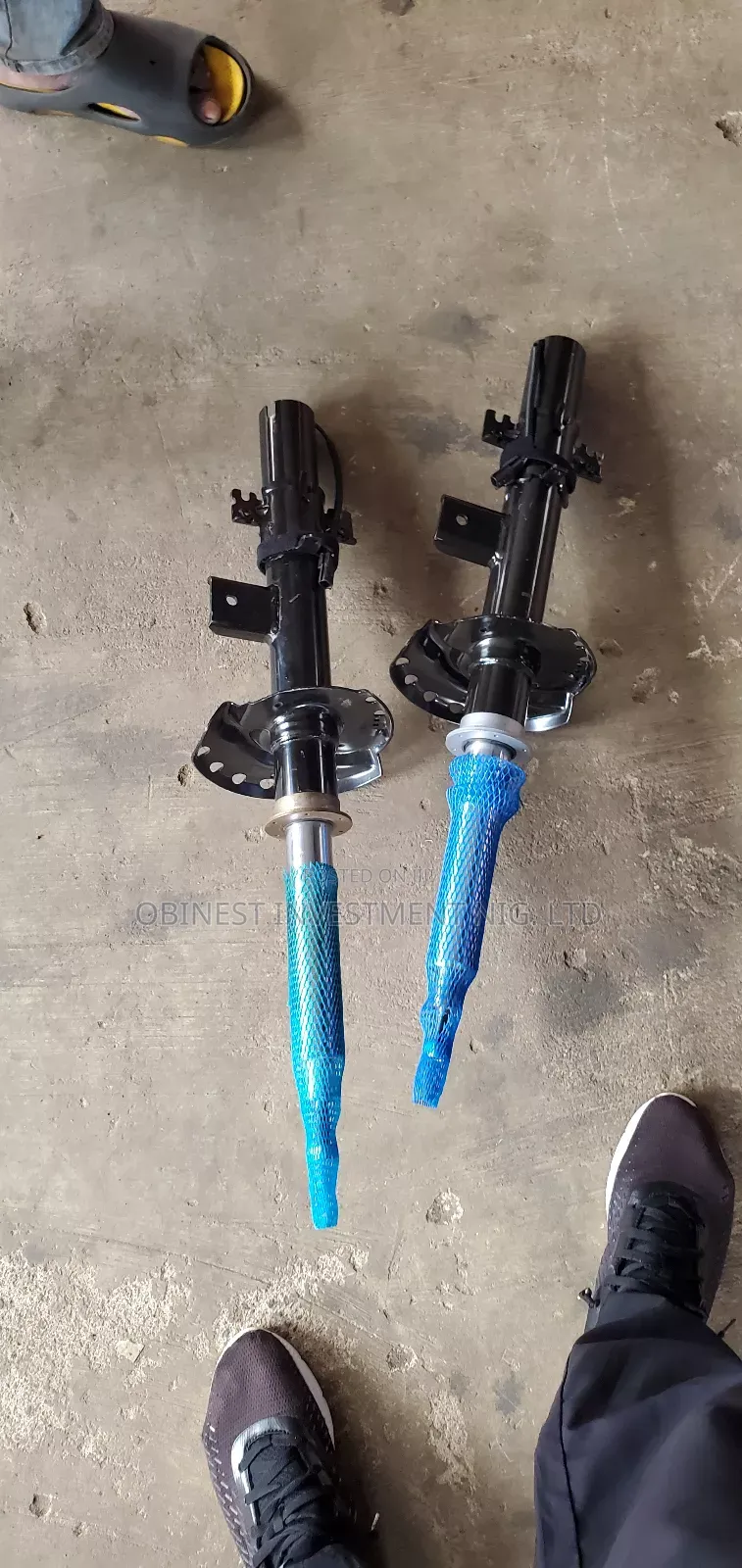 Back Shocks for Range Rover Evoque