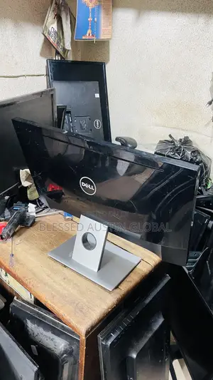24” Inches Dell