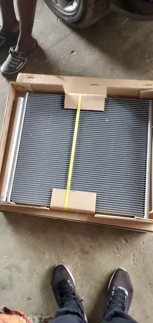 Ac Condenser for Range Rover Vogue 2008 to 2012