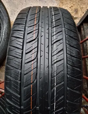 285/50 R 20 Quality Dunlop Tire Non China