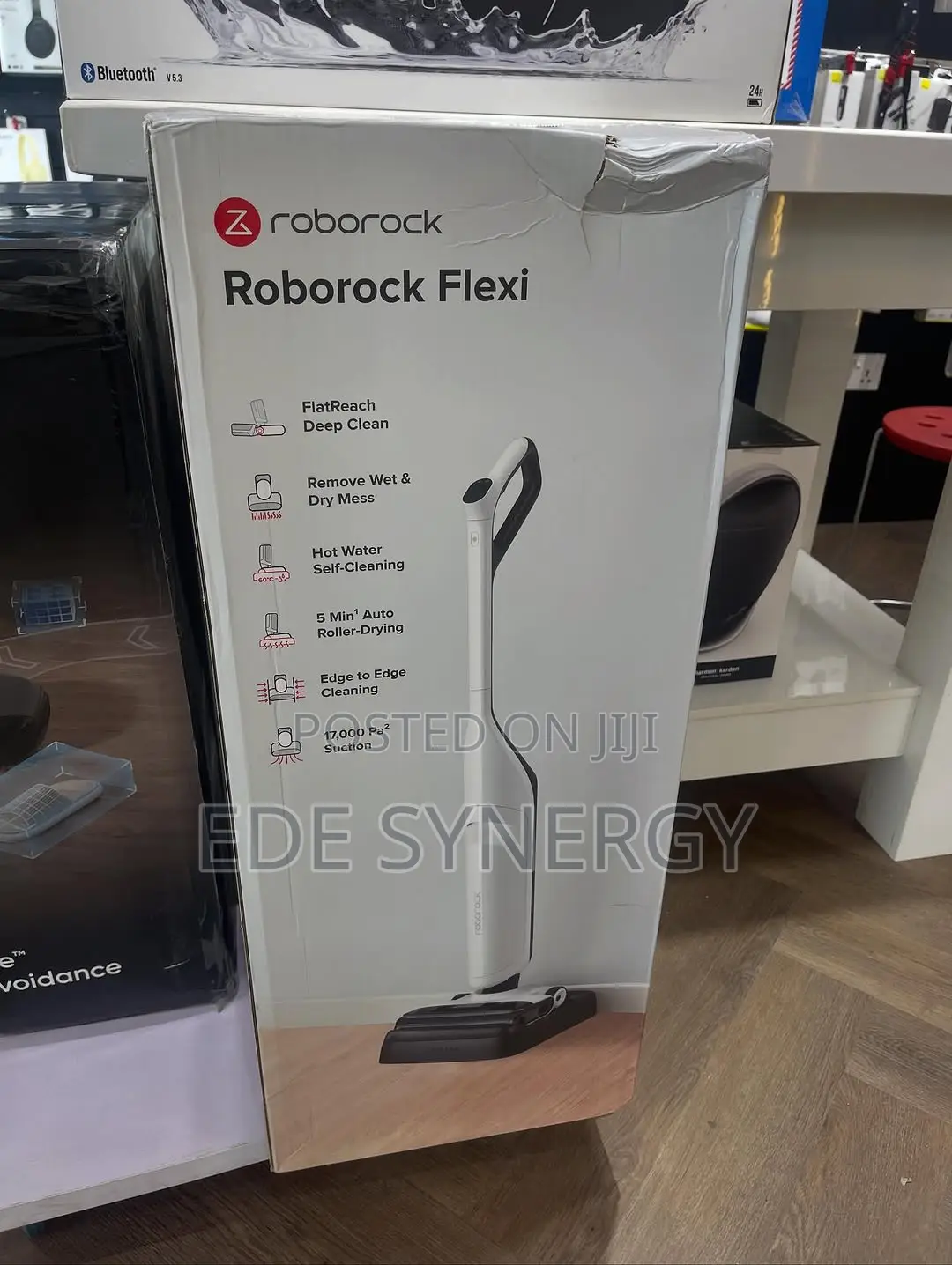 Roborock Flexi Vacuum for Home and Office Use