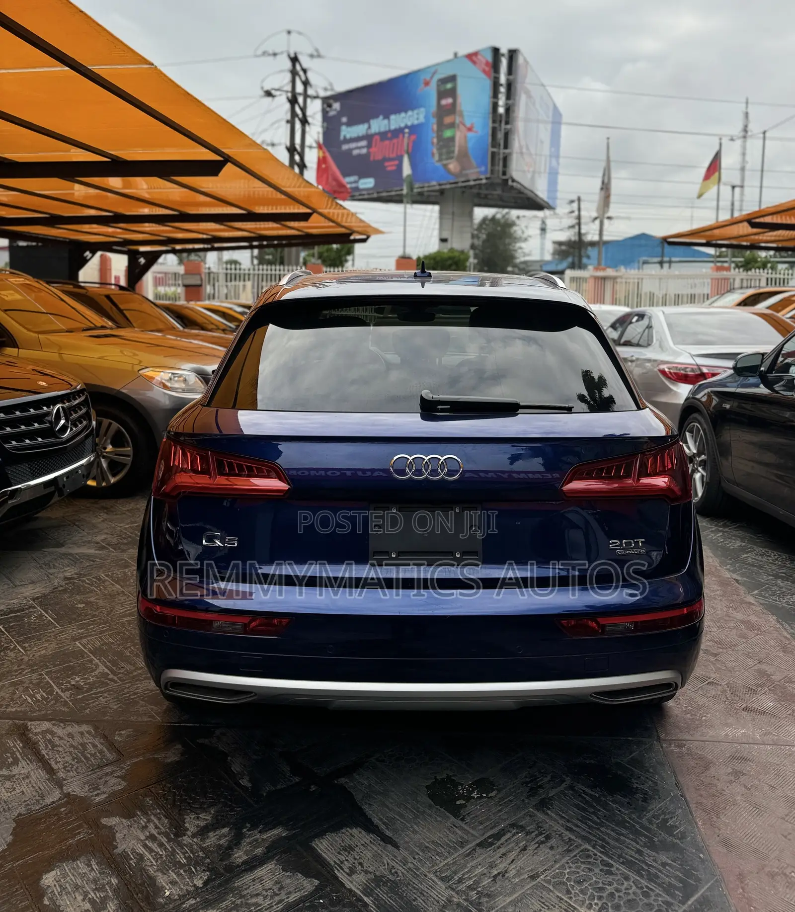 Audi Q5 2018 Blue