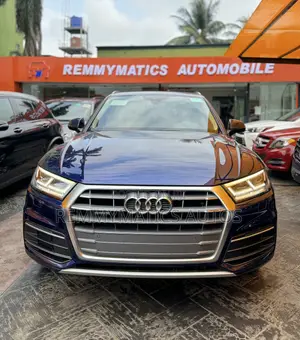 Audi Q5 2018 Blue