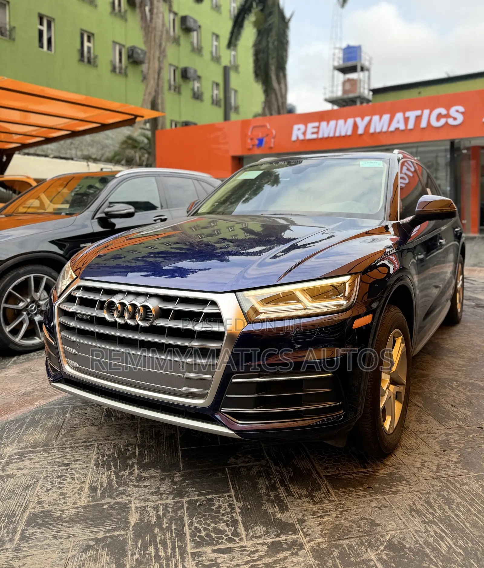 Audi Q5 2018 Blue