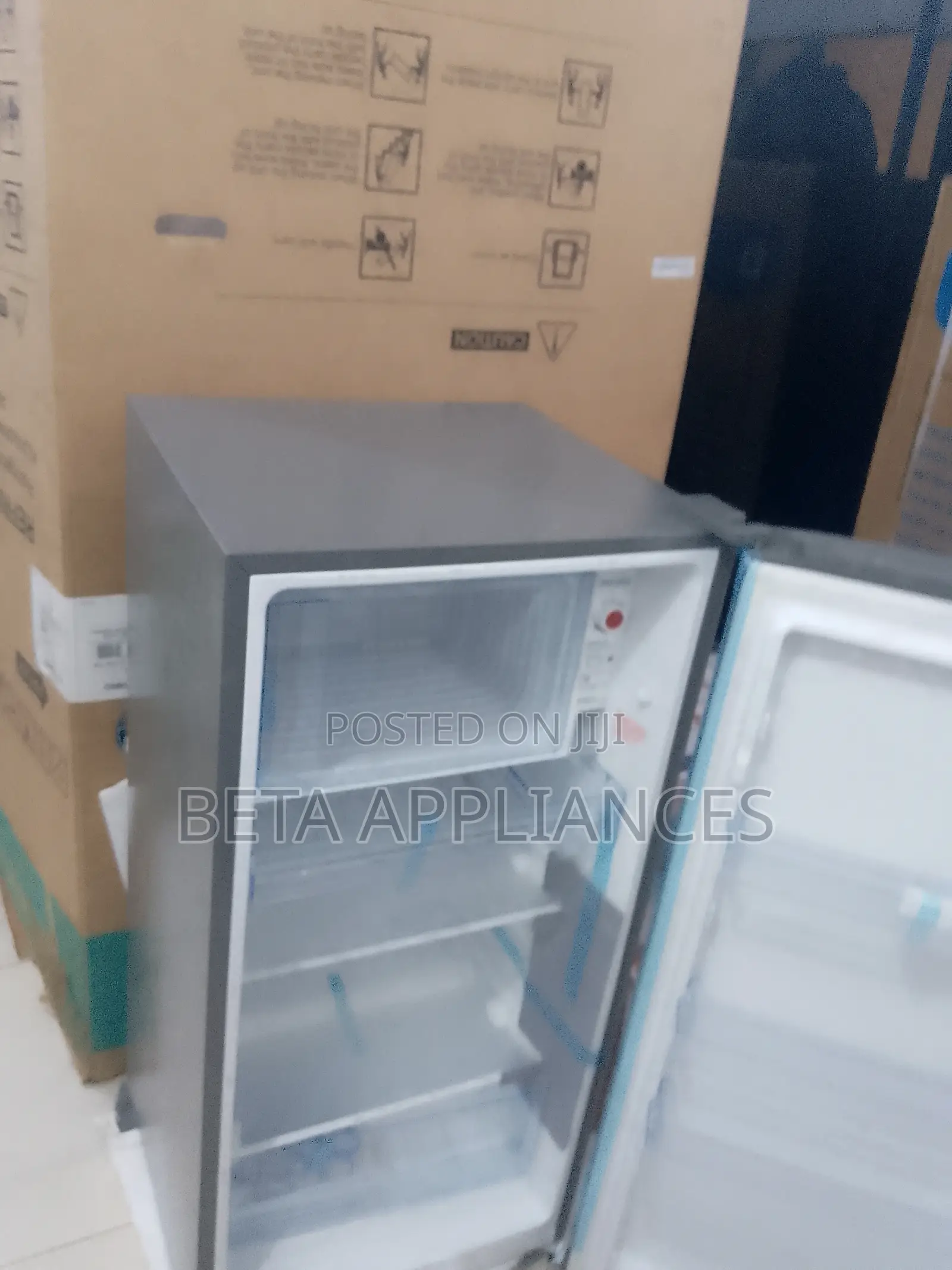 Skyrun BCD 160hc Refrigerator – Eco-Friendly Cooling