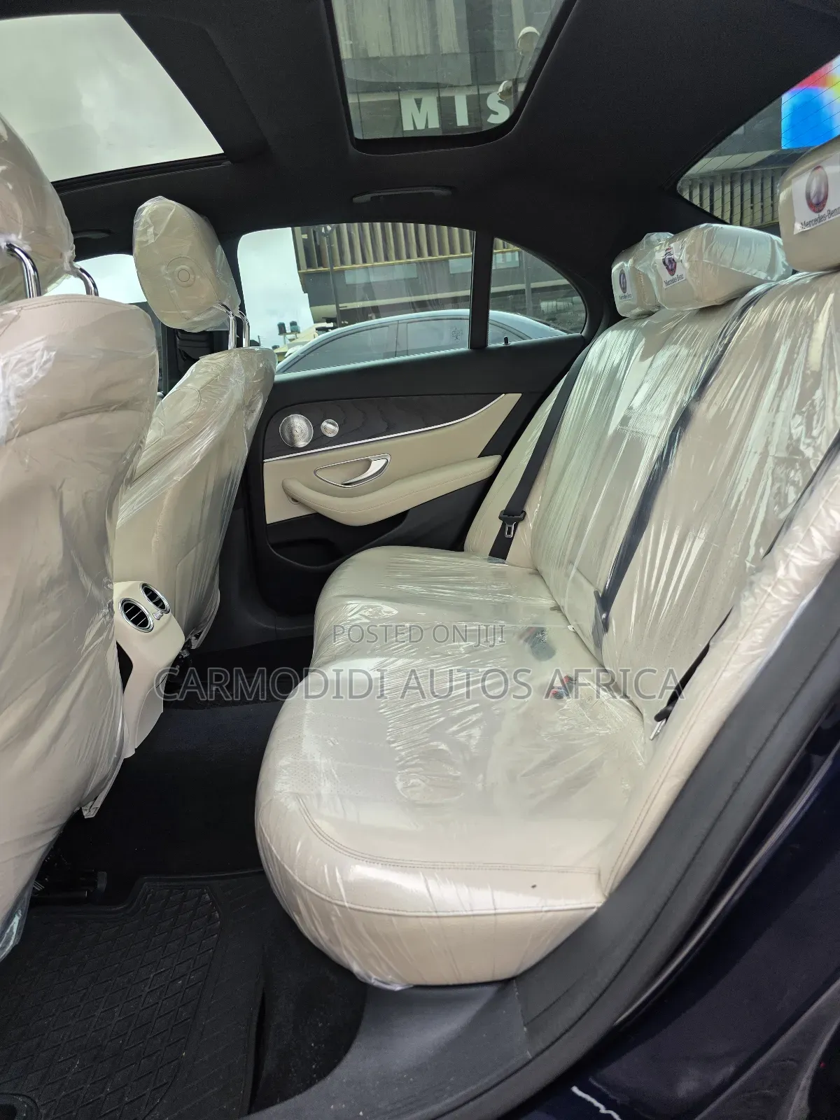 Mercedes-Benz E300 2018 Blue