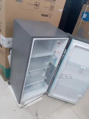 Skyrun BCD 160hc Refrigerator – Modern Kitchen Essential