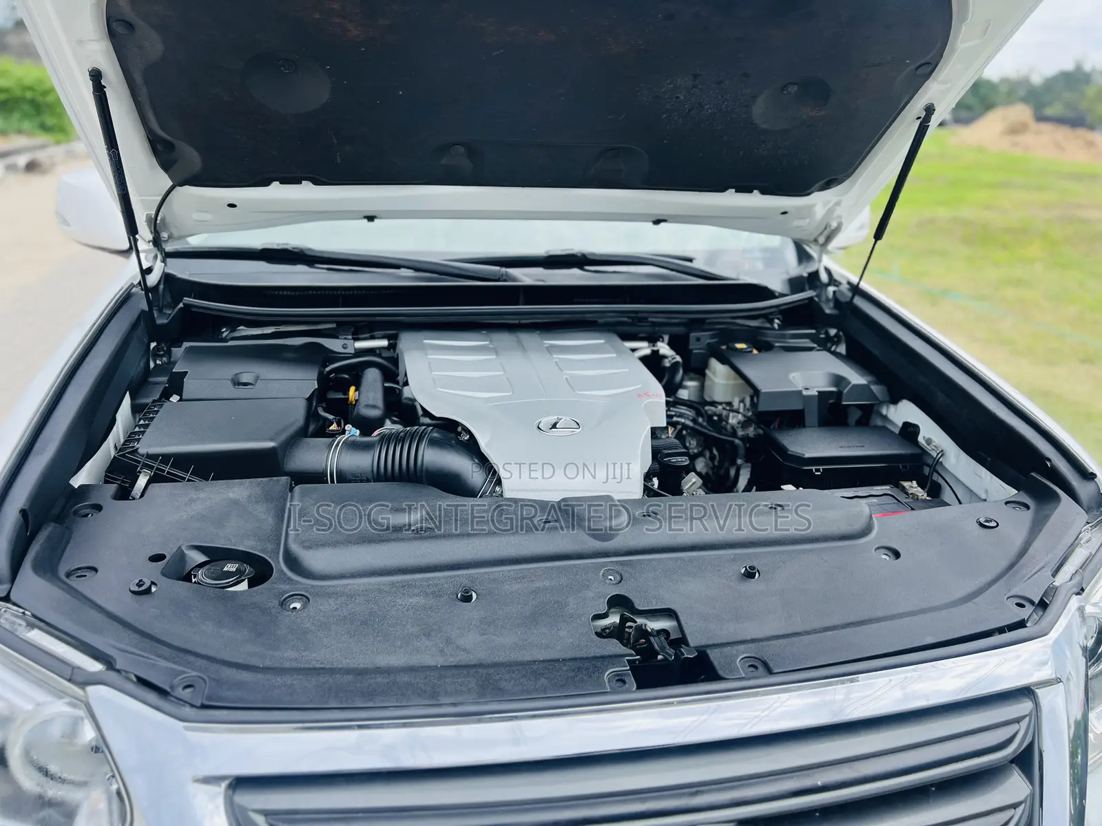 Lexus GX 460 Base 2019 White