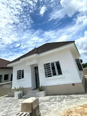 2bdrm Bungalow in Greater Taf City, Port-Harcourt for sale
