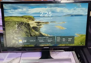 28 Inches Samsung Uhd Monitor