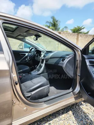 Hyundai Elantra Limited 2012 Gray