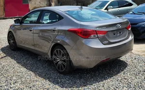 Hyundai Elantra Limited 2012 Gray