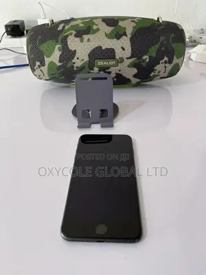 Apple iPhone 8 64 GB Black