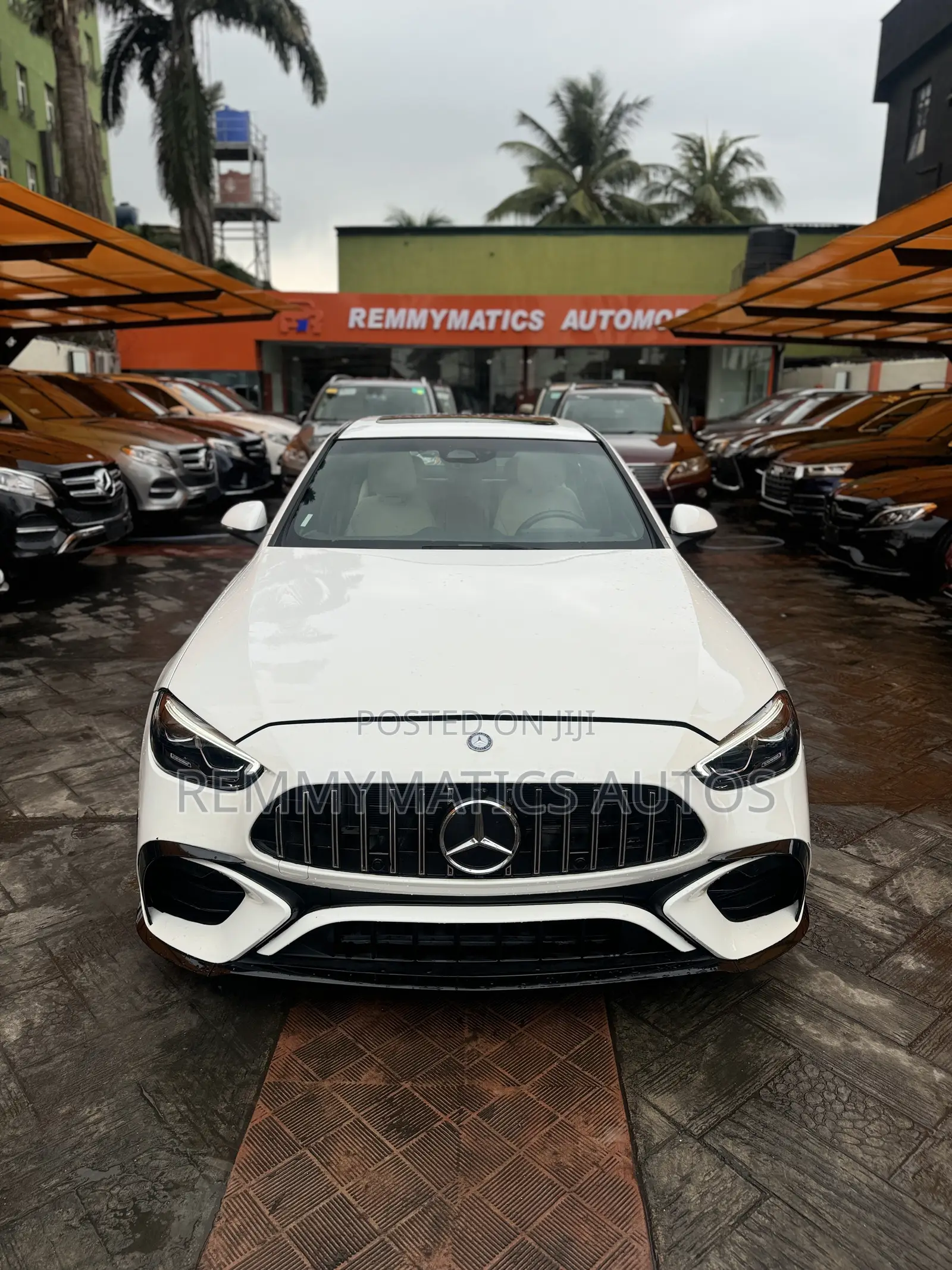 Mercedes-Benz C300 2023 White