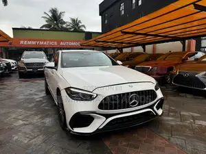 Mercedes-Benz C300 2023 White