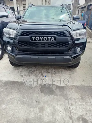 Toyota Tacoma 2017 Black