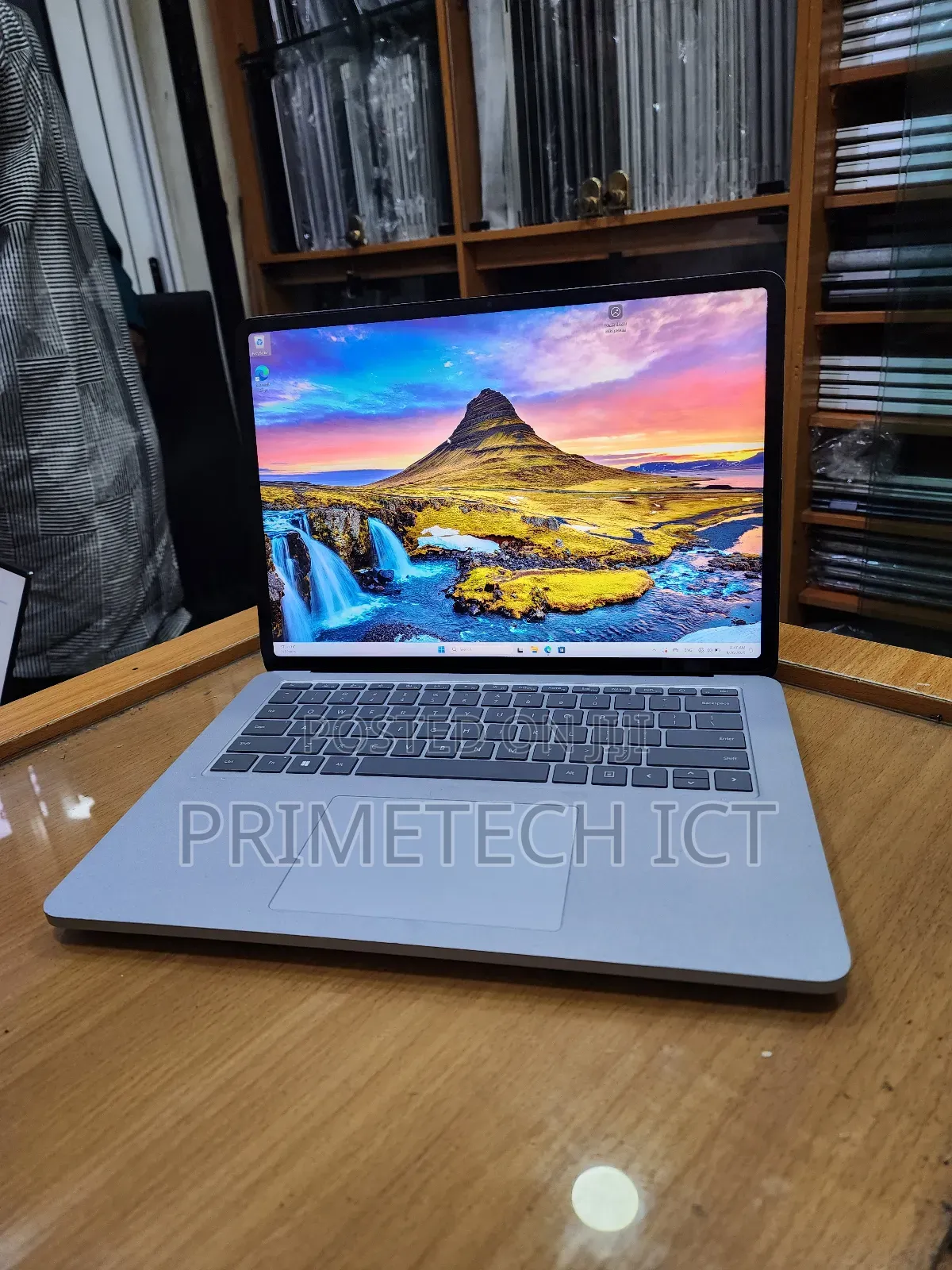 Laptop Microsoft Surface Laptop Studio 32GB Intel Core i7 SSD 1T
