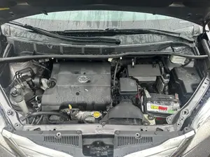 Toyota Sienna XLE Premium 8-Passenger 4dr Minivan (3.5L 6cyl 6A) 2015