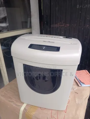 Sanyo SBS 620c Paper and Cd Shredder