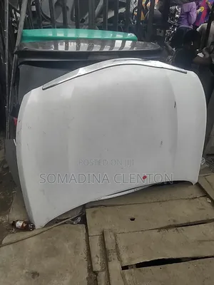 Bonnet Hyundai Sonata 2013