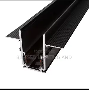 Modern Magnetic Track Lighting System and It Accessories for Indoor