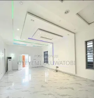 Professional Painter And Interior Decor
