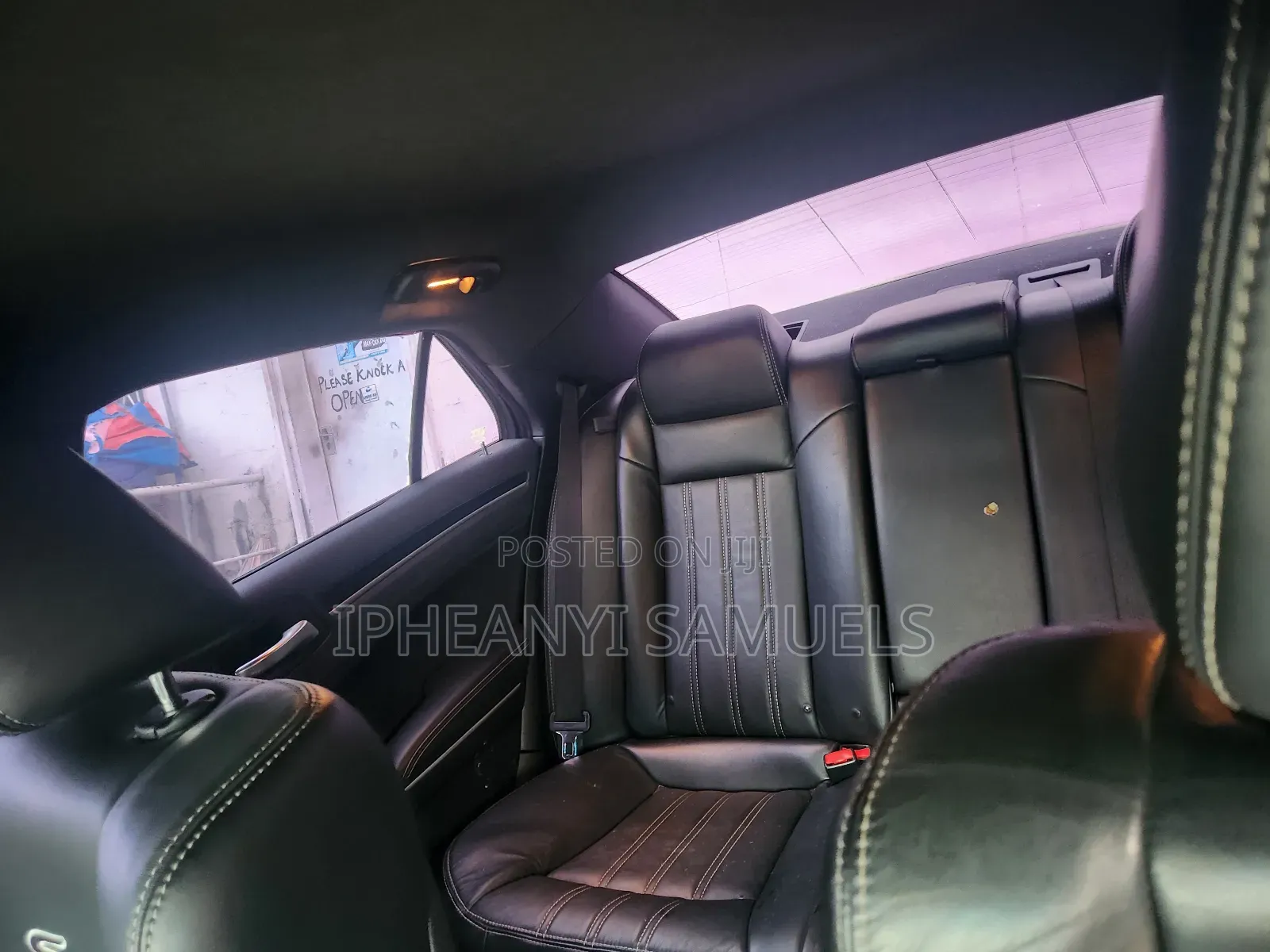 Chrysler 300C 2019 Black