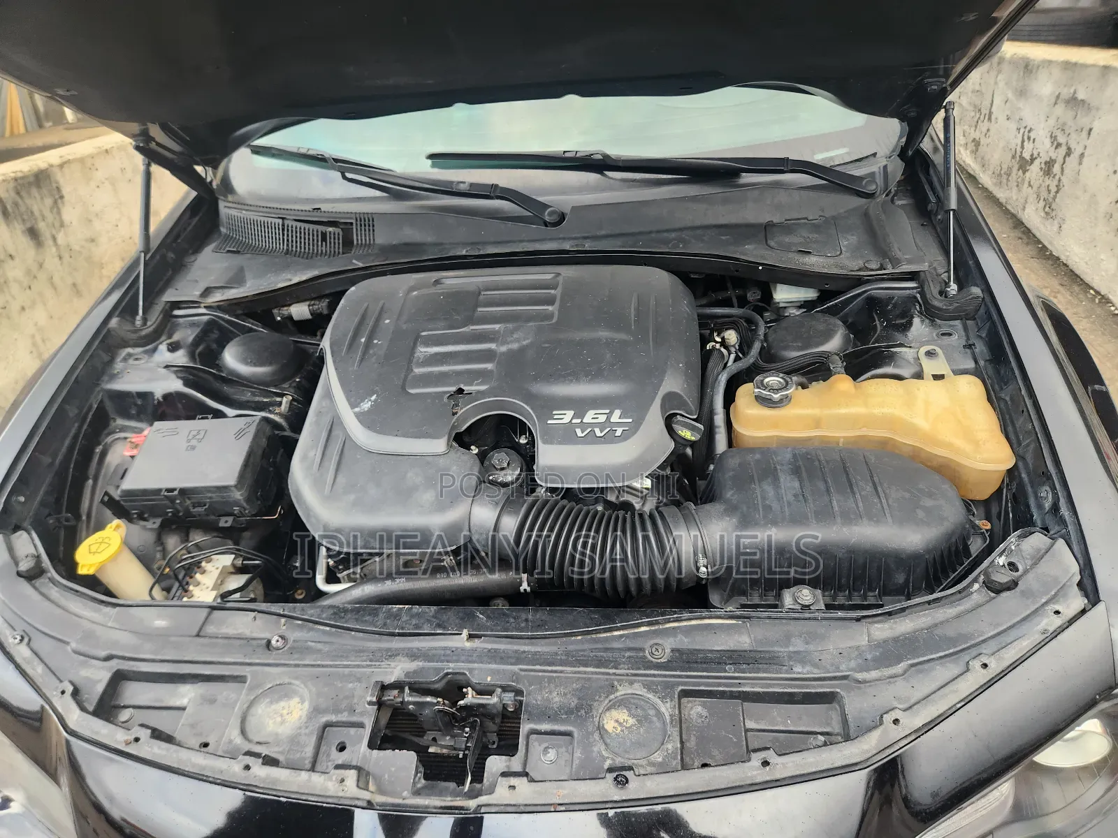 Chrysler 300C 2019 Black