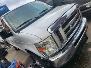 Ford E350 2011 White