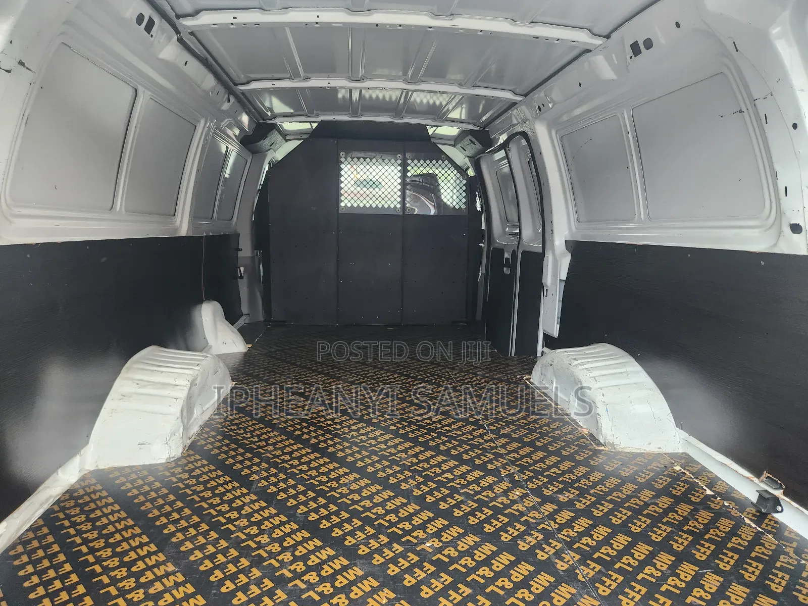Ford E350 2011 White