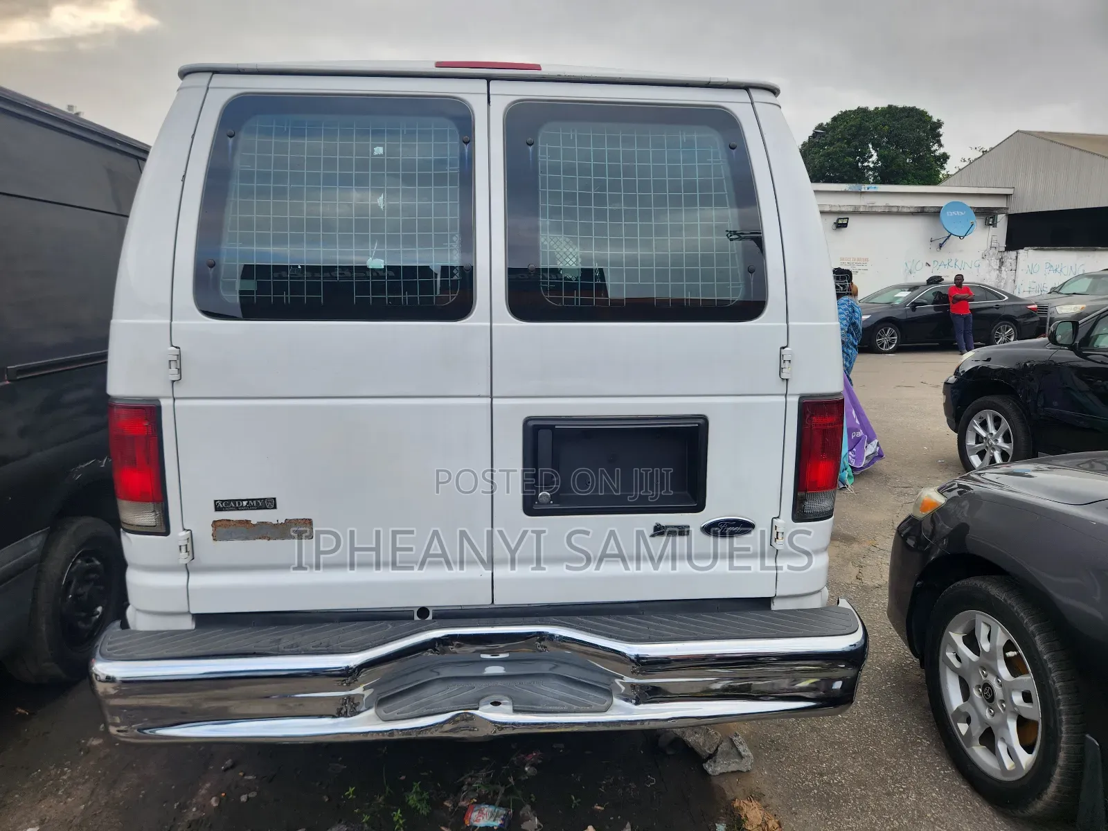 Ford E350 2011 White