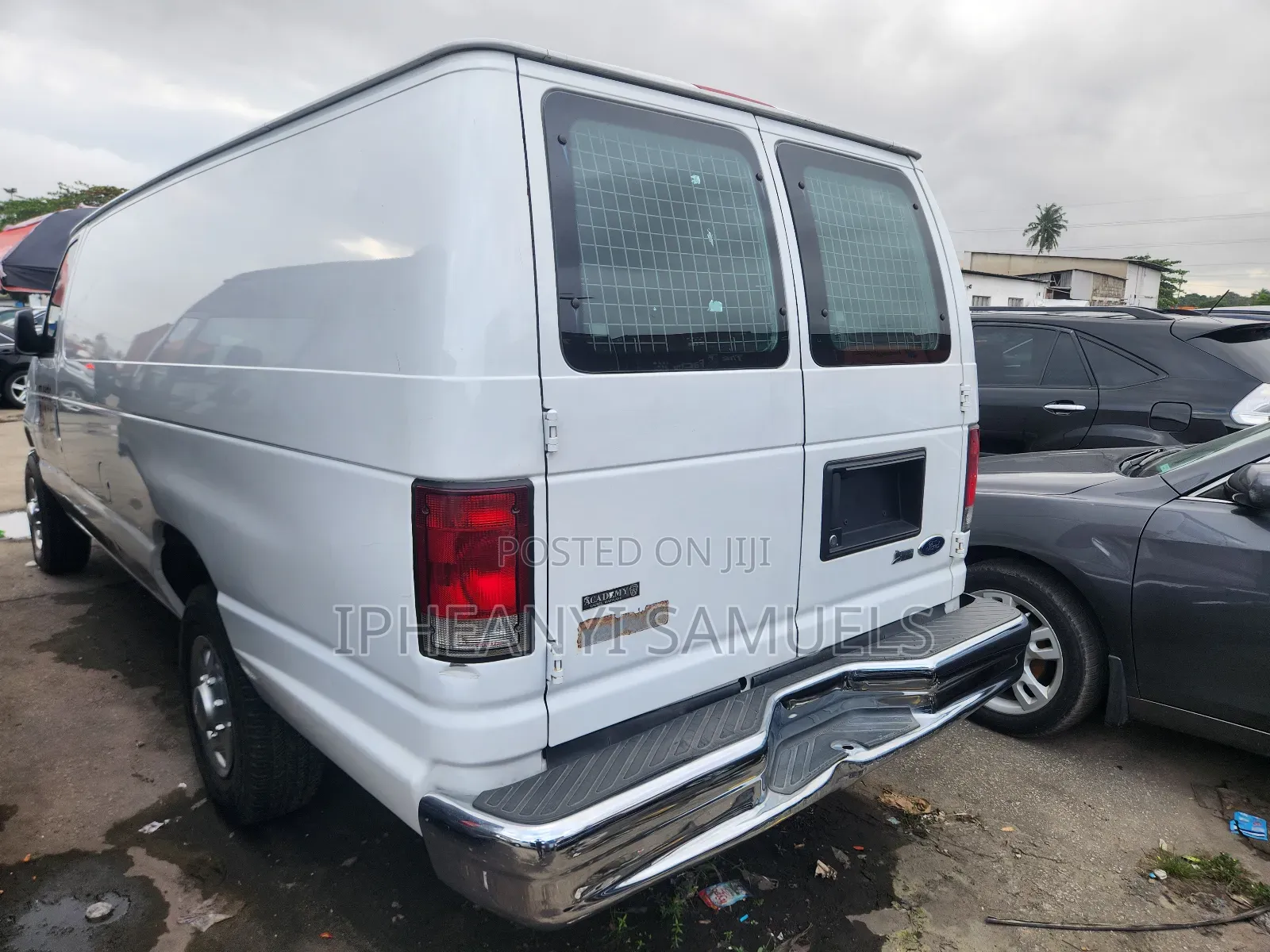 Ford E350 2011 White