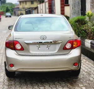 Toyota Corolla 1.8 CE 2008 Gold