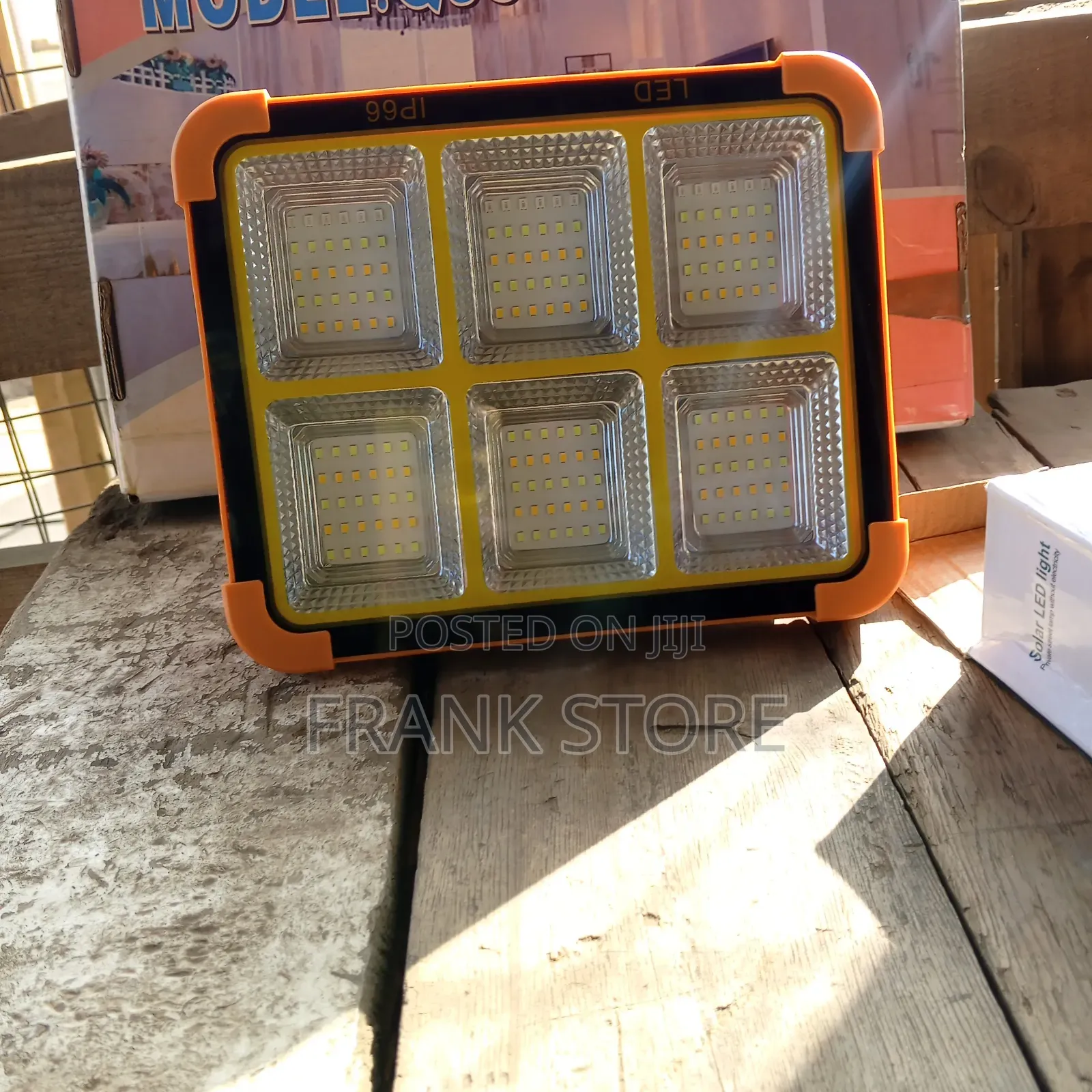 Solar Led Flood Light + Powerbank (12,000mah, Usb-C)