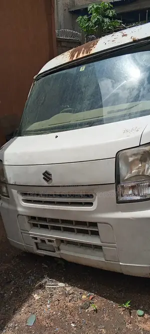 Suzuki APV Minibus 2015 White
