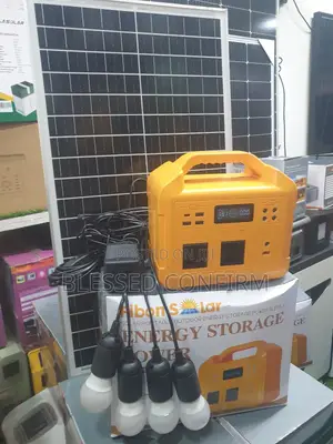 All in One 500w Solar Generator With 4dc Bulbs
