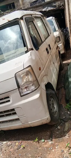 Suzuki APV Minibus 2015 White