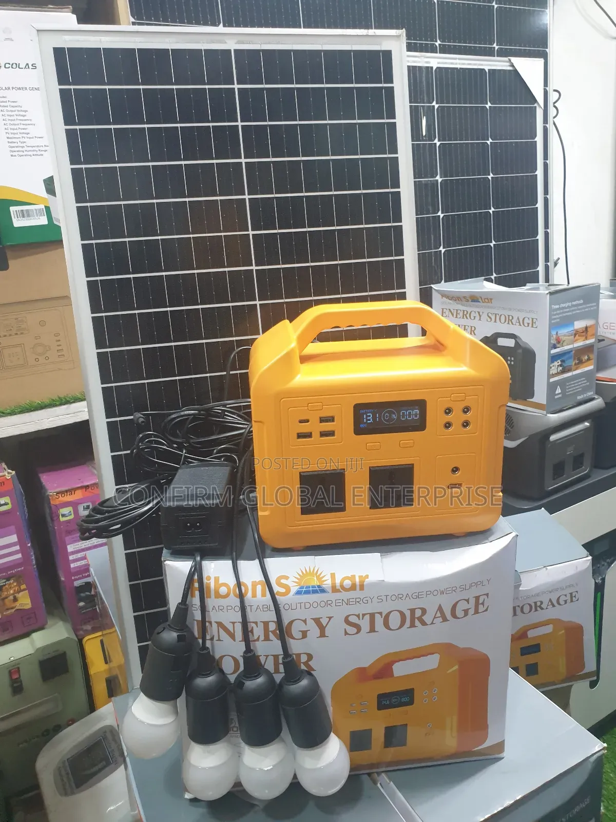 Original 500w All in One Solar Generator With Solar Panel