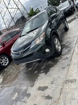 Toyota RAV4 2013 Green