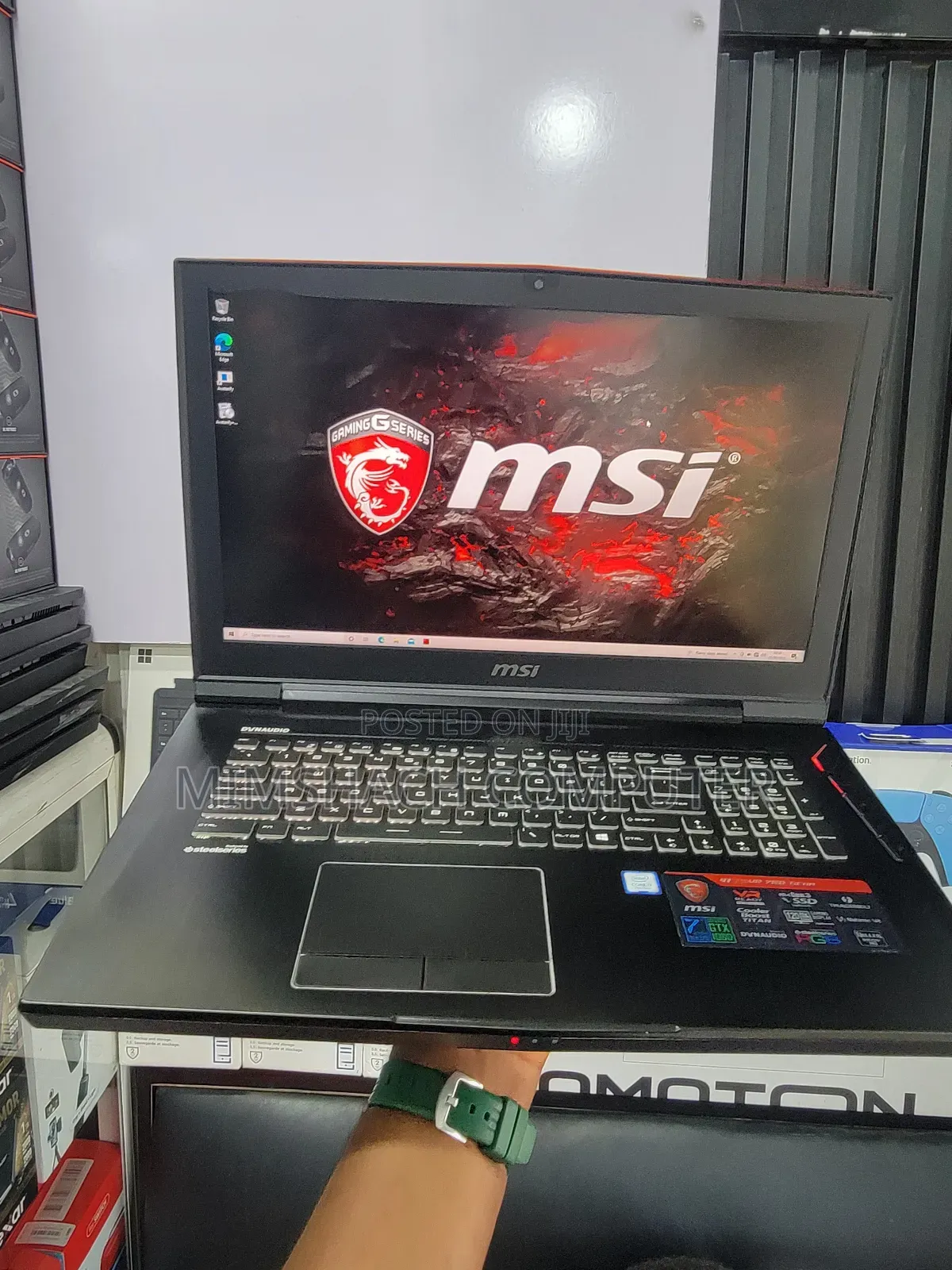 Laptop MSI GF72VR 7RF 32GB Intel Core I7 SSD 1T