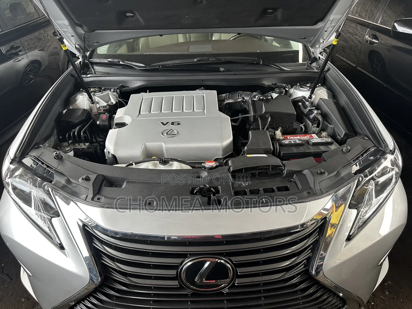 Lexus ES 2016 Silver