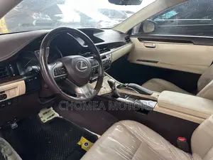 Lexus ES 2016 Silver
