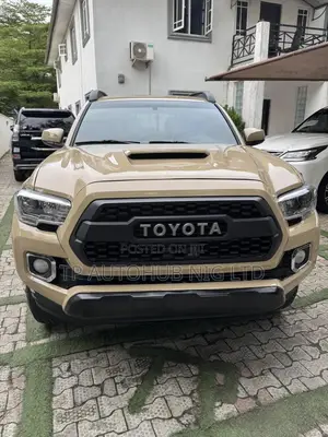 Toyota Tacoma TRD Sport 2017 Beige